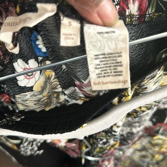 Soft Surroundings Floral Pants S - Picture 7 of 7